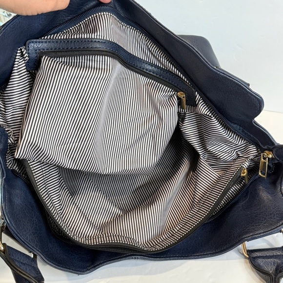 Navy Blue Faux Leather Rummy Tote Bag – Multi-Pocket 💙 Soft Inside & Outside - Picture 3 of 16